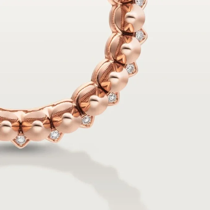 Anello Clash De Cartier, doppia fila, pavé