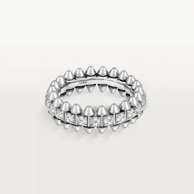 Anello Clash De Cartier, modello piccolo, pavé