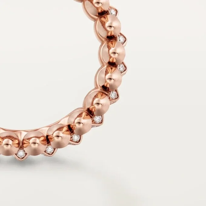 Anello Clash De Cartier, modello piccolo, pavé
