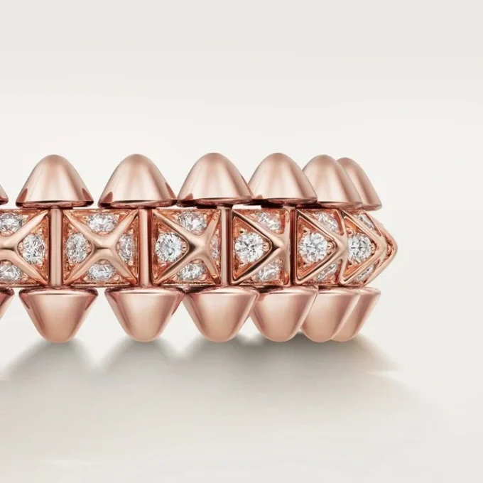Anello Clash De Cartier, modello piccolo, pavé