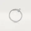 Anello Juste Un Clou, modello piccolo, diamanti