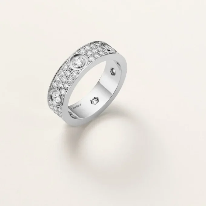 Anello Love, modello classico, pavé, 6 diamanti