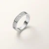 Anello Love, modello piccolo, pavé