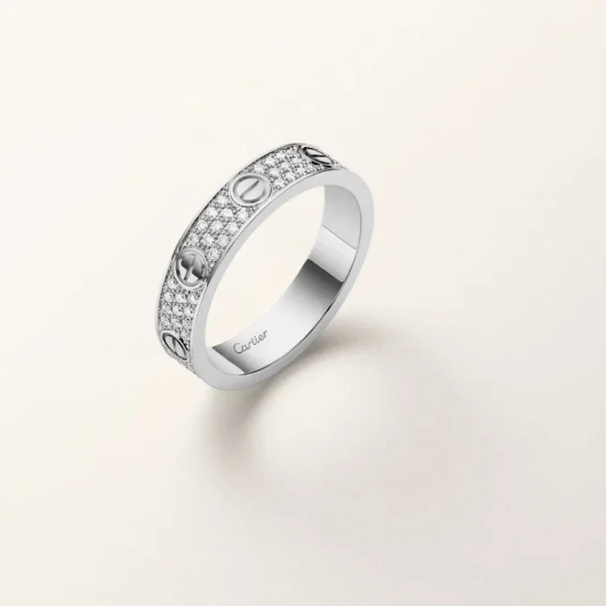 Anello Love, modello piccolo, pavé