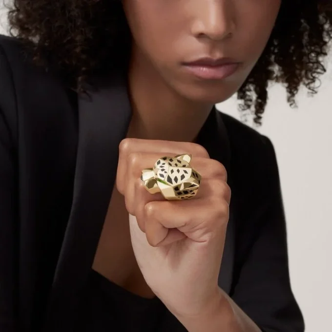 Anello Panthere De Cartier grande, oro giallo | Cartier Us