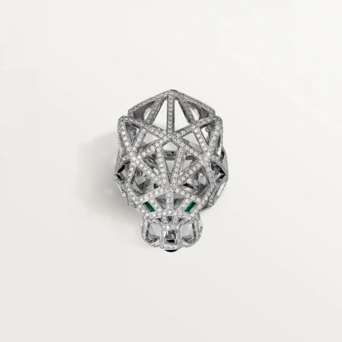 Anello Panthere De Cartier – Oro bianco, smeraldi, onice, diamanti – Cartier