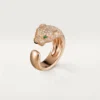 Anello Panthere De Cartier – Oro rosa, diamanti, smeraldi, onice – Cartier
