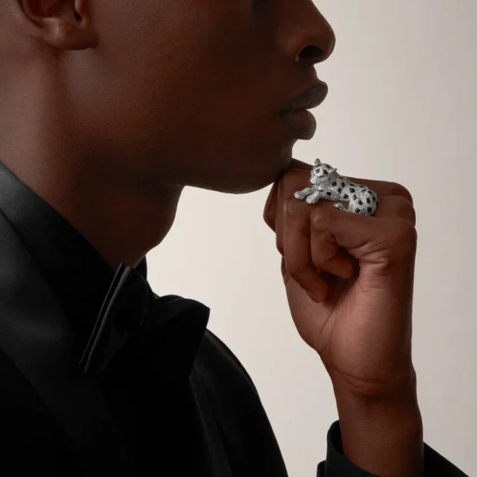 Anello Panthere De Cartier, pavé