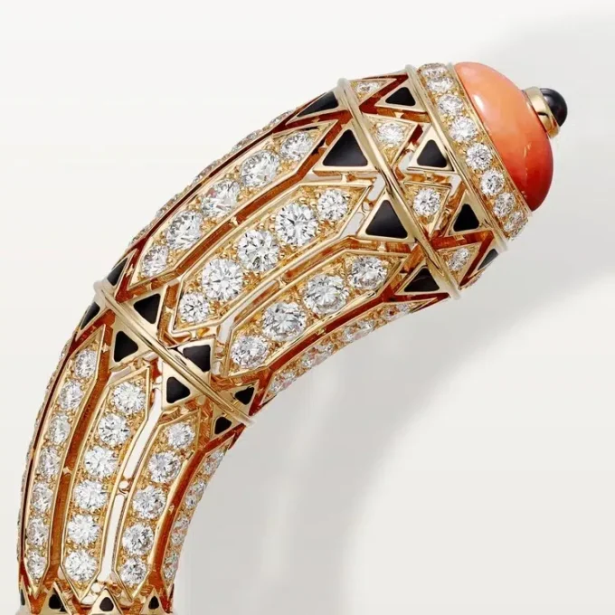 Bracciale di alta gioielleria – Oro rosa, corallo, onice, lacca nera, diamanti – Cartier