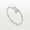 Bracciale Juste Un Clou, modello Classic, diamanti