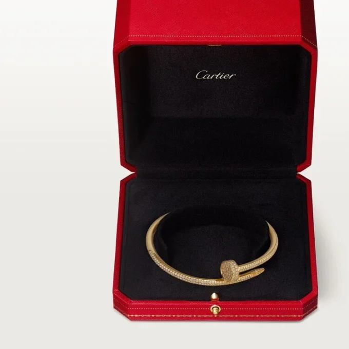 Bracciale Juste Un Clou, modello Classic, diamanti
