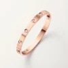 Bracciale Love, modello classico, satinato, 4 diamanti