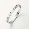 Bracciale Love, modello classico, satinato, 4 diamanti