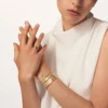 Bracciale Love, modello classico, satinato, 4 diamanti