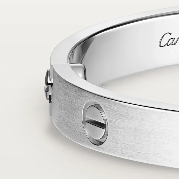 Bracciale Love, modello classico, satinato, 4 diamanti