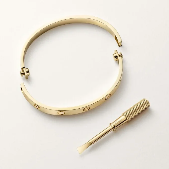 Bracciale Love, modello classico, spazzolato