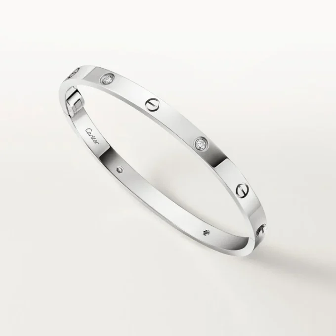 Bracciale Love, modello medio, 4 diamanti