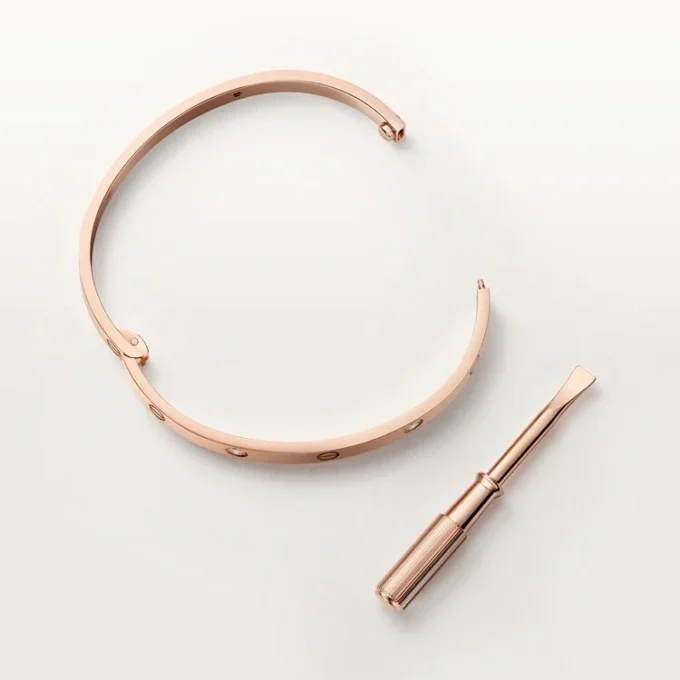 Bracciale Love, modello medio, 4 diamanti