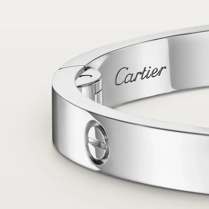 Bracciale Love, modello medio, 4 diamanti