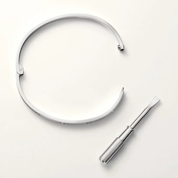 Bracciale Love, modello piccolo, 6 diamanti