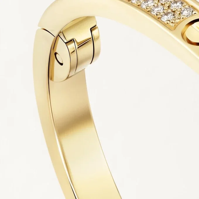 Bracciale Love, modello piccolo, pavé