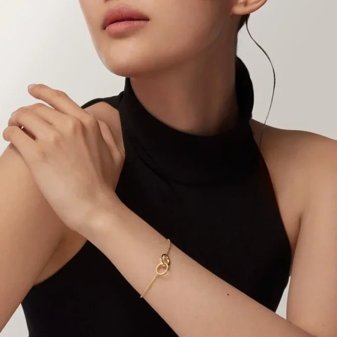 Bracciale Love, su catena