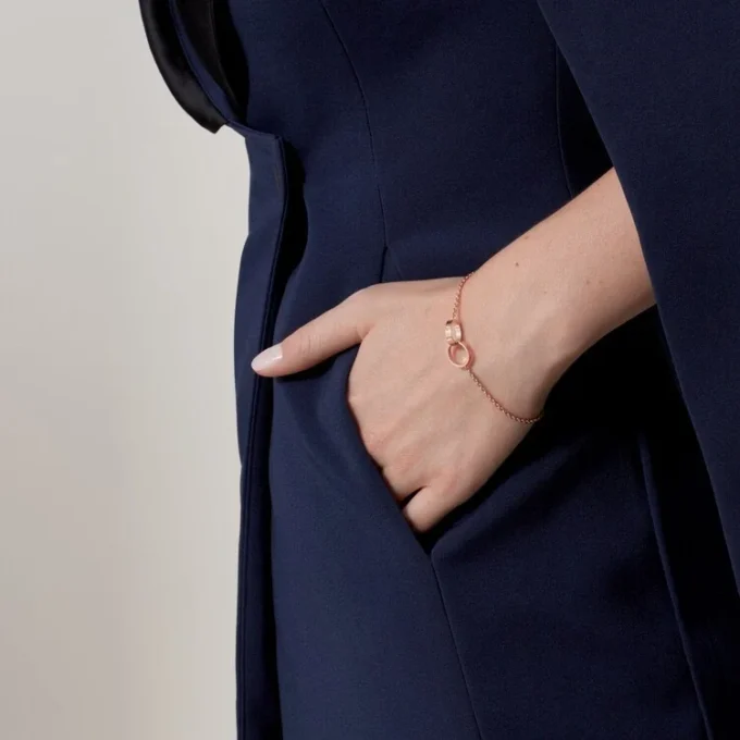 Bracciale Love, su catena