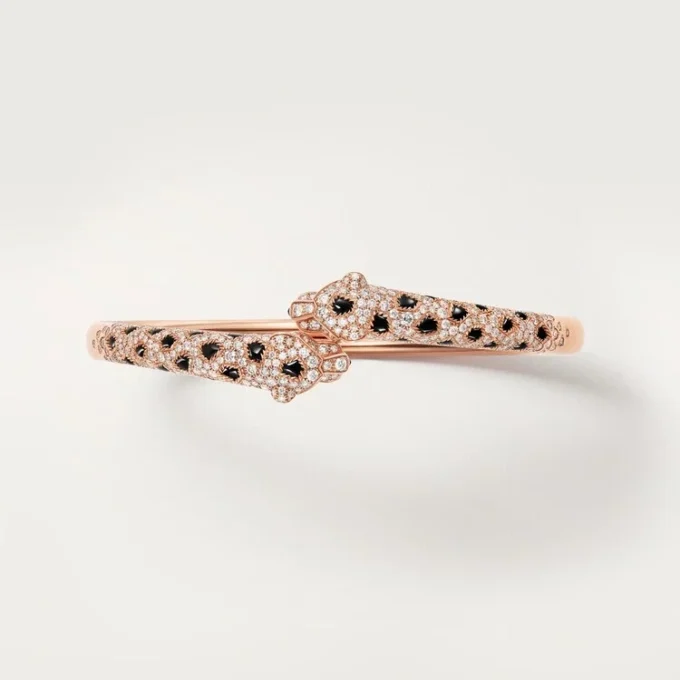 Bracciale Panthere De Cartier, modello piccolo, semi-pavé
