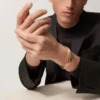 Bracciale Trinity in oro tricolore, modello classico | Cartier Us
