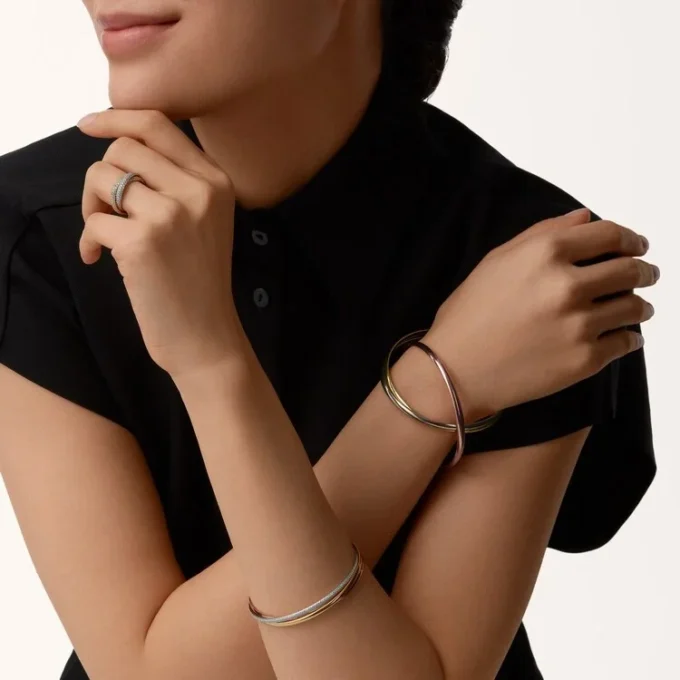 Bracciale Trinity in oro tricolore, modello classico | Cartier Us