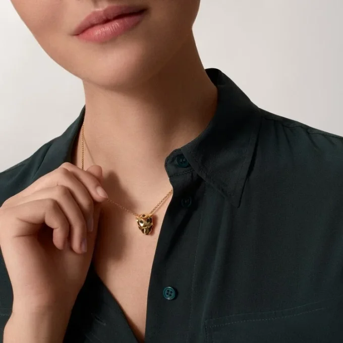 Collana con pendente Panthere De Cartier, oro giallo | Cartier Us