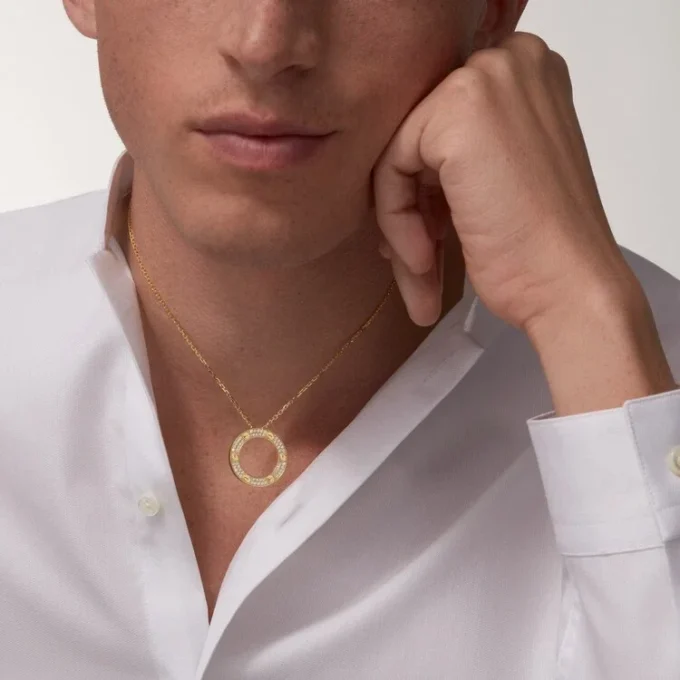 Collana Love, pavé di diamanti – Oro giallo, diamanti – Cartier