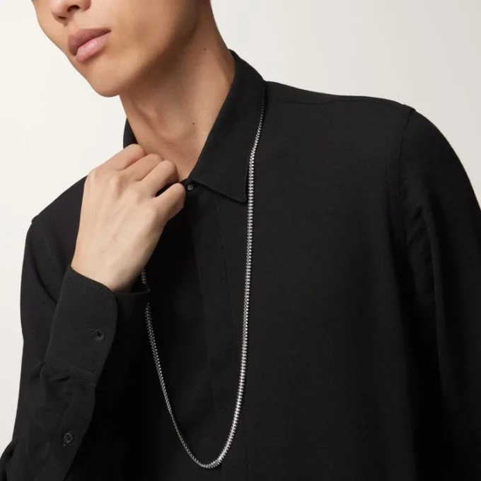 Collana lunga Clash De Cartier, flessibile, modello piccolo