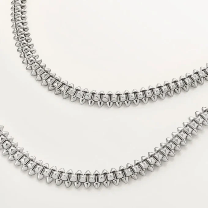 Collana lunga Clash De Cartier, flessibile, modello piccolo