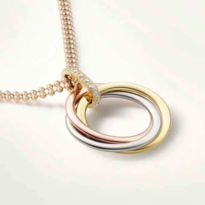 Collana Trinity con diamanti in oro tricolore | Cartier Us