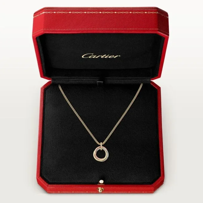 Collana Trinity con diamanti in oro tricolore | Cartier Us