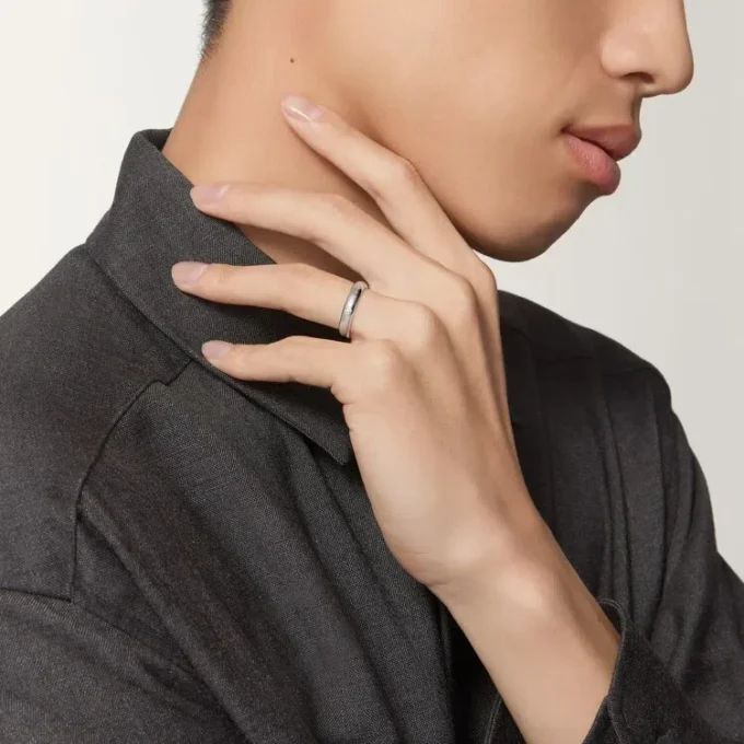 Fede nuziale C De Cartier, larghezza 4 mm, 1 diamante