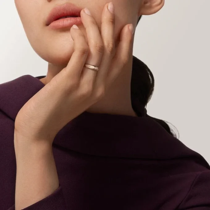 Fede nuziale C De Cartier, larghezza 4 mm