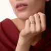 Fede nuziale Vendome Louis Cartier, larghezza 4,8 mm, pavé