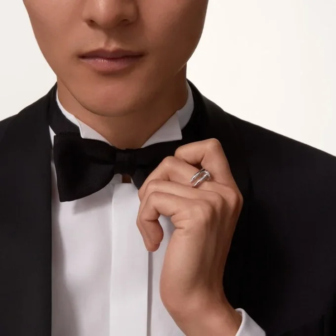 Juste Un Clou – Anello con diamanti in oro bianco | Cartier Us