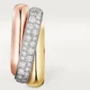 Orecchini Trinity, a forma di cuscino, semi-pavé