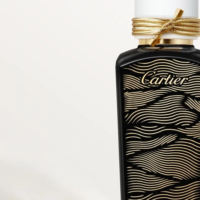 Oud & Santal Les Heures Voyageuses Fragranza in Edizione Limitata