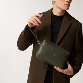 Pochette, Must