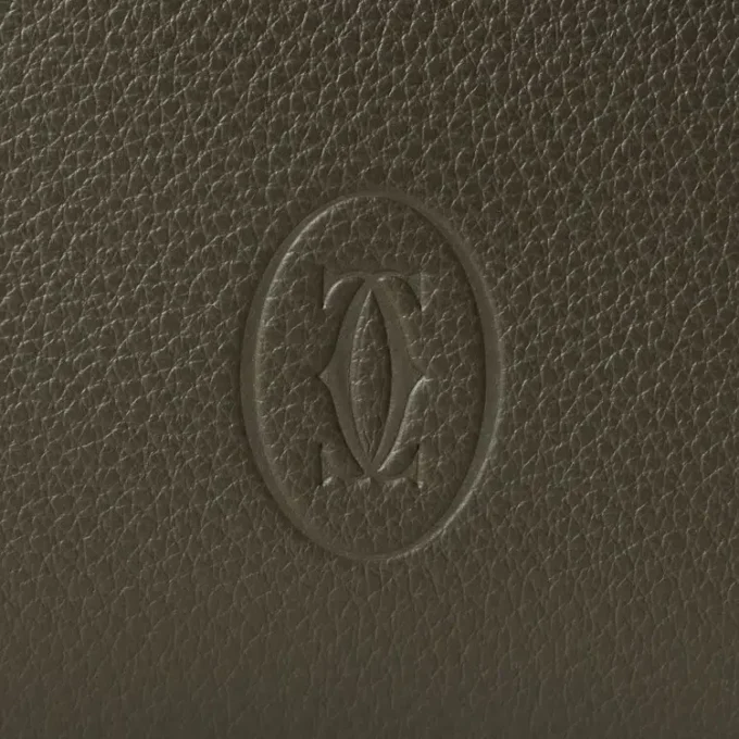 Pochette, Must
