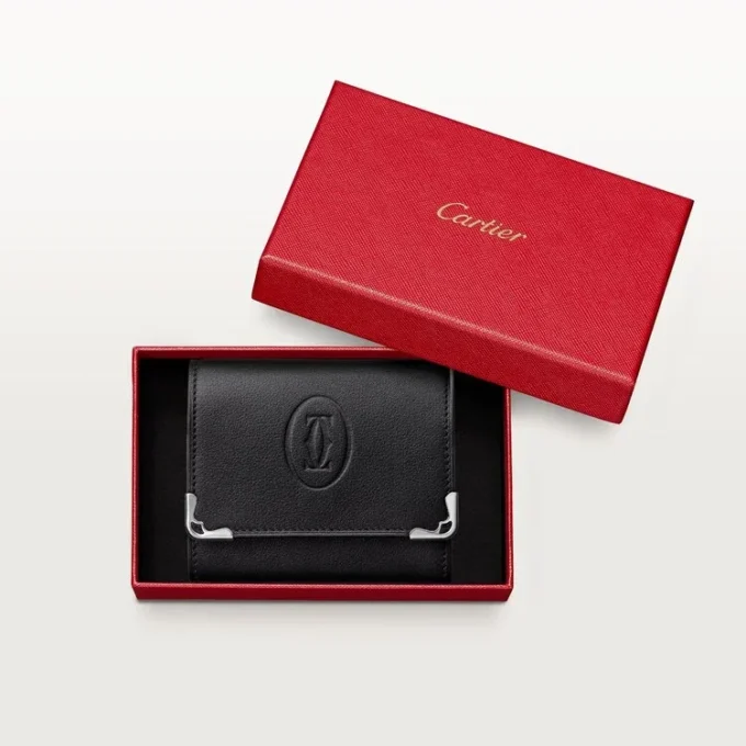 Portamonete quadrato, Must De Cartier – Pelle di vitello nera, finitura in acciaio inossidabile – Cartier