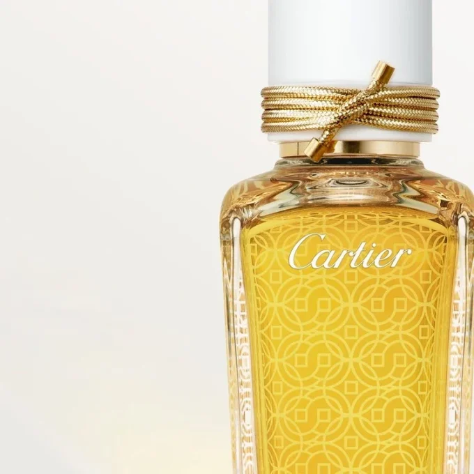 Profumo Oud & Pink – Les Heures Voyageuses | Cartier